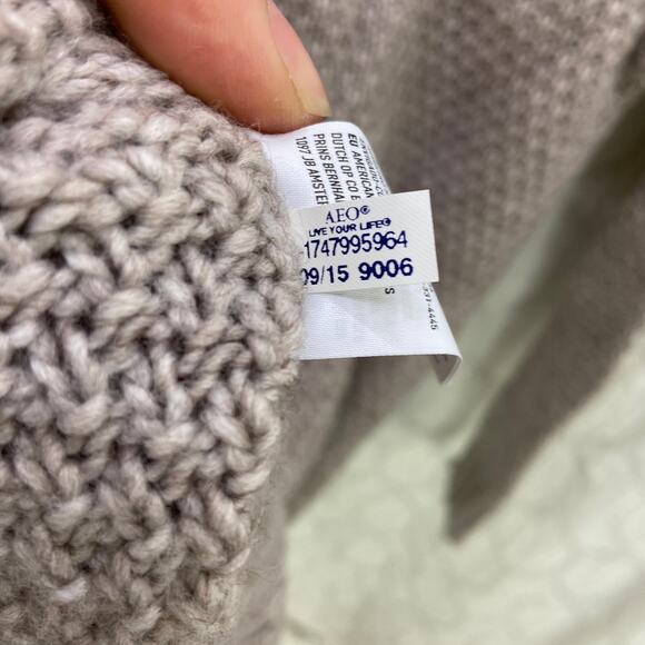 American Eagle Tunic Sweater Size S Bobble Neutral Taupe Beige V Neck - Picture 8 of 10